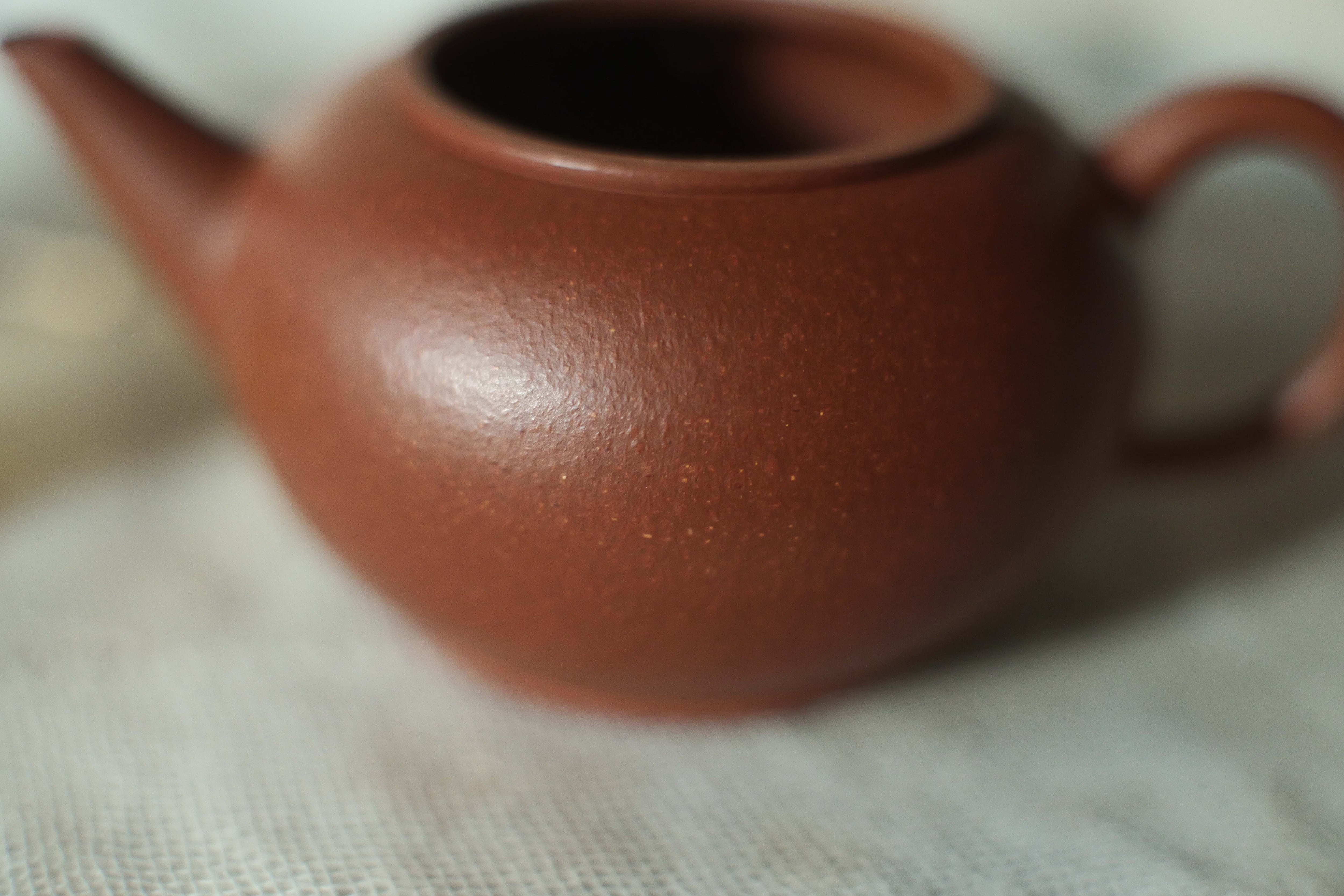 宜興紫砂壺 「超薄胎水平壺」・降坡泥 | 北白川糕糰店