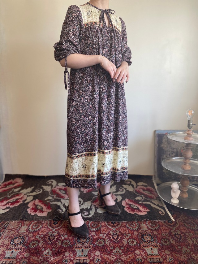 70s Floral Smock Dress