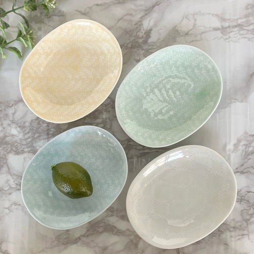 float マカロンディッシュ(プランツ柄) 12cm 豆皿 菓子皿 アクセサリー置き おしゃれ食器 可愛い食器【日本製】