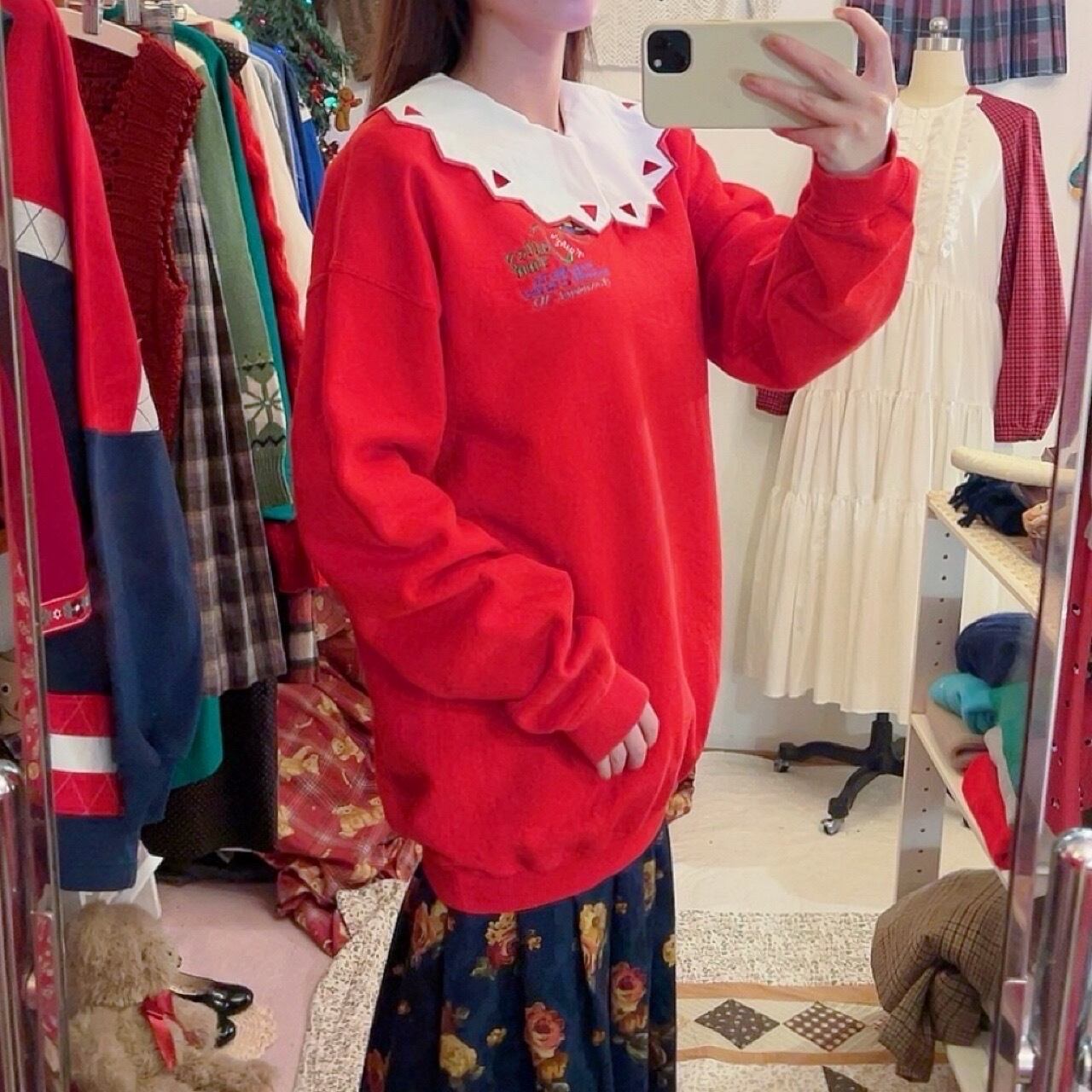 red heavy weight sweat