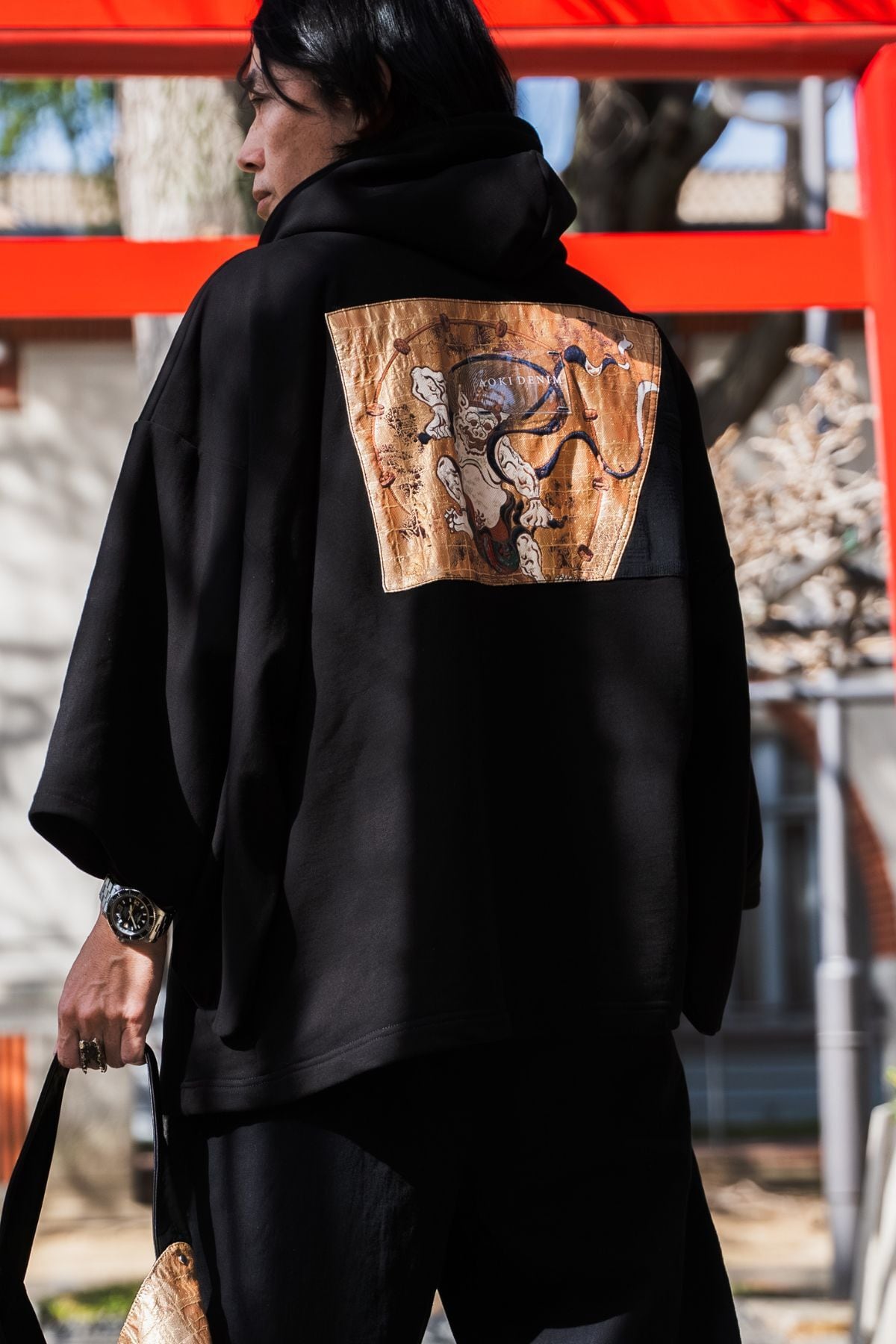 青木被服×KIMONOT®】コラボレーションKIMONOパーカー “西陣織「雷神