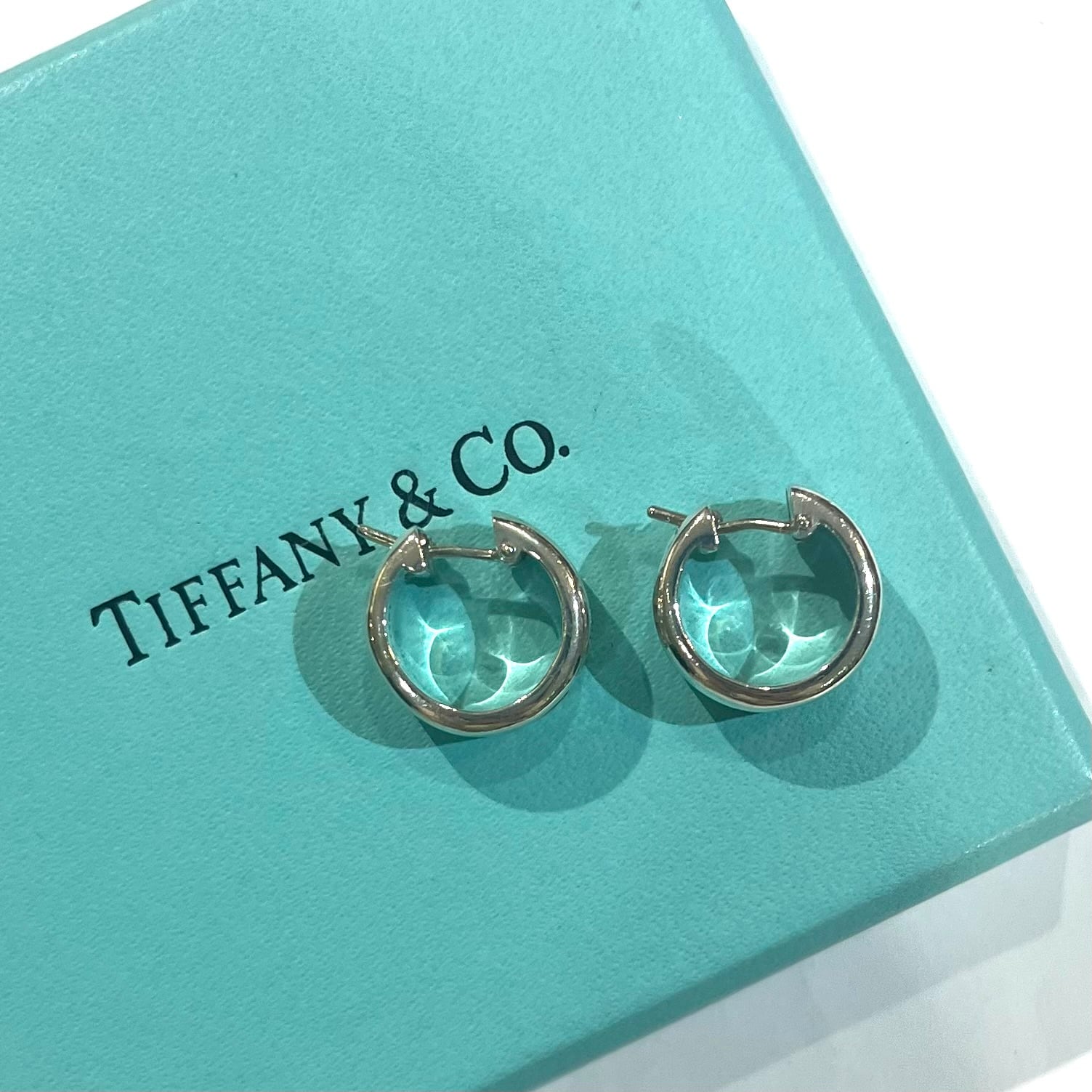 TIFFANY&CO.】2225 アトラス フープピアス／シルバー925／幅0.5cm×直径