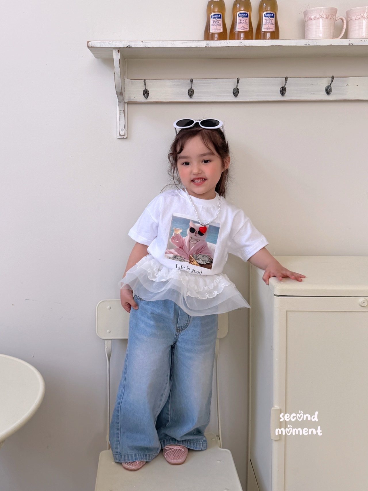 [second moment] Champagne cat tee (JS/JM/JL) / [세컨드모먼트] 샴페인고양이티 (JS/JM/JL)