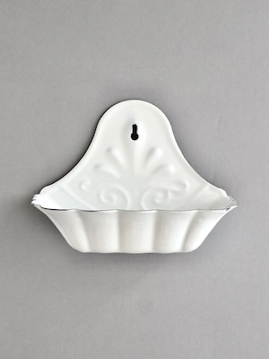 琺瑯のソープディッシュ / Retro White Enamel Soap Dish ZANGRA
