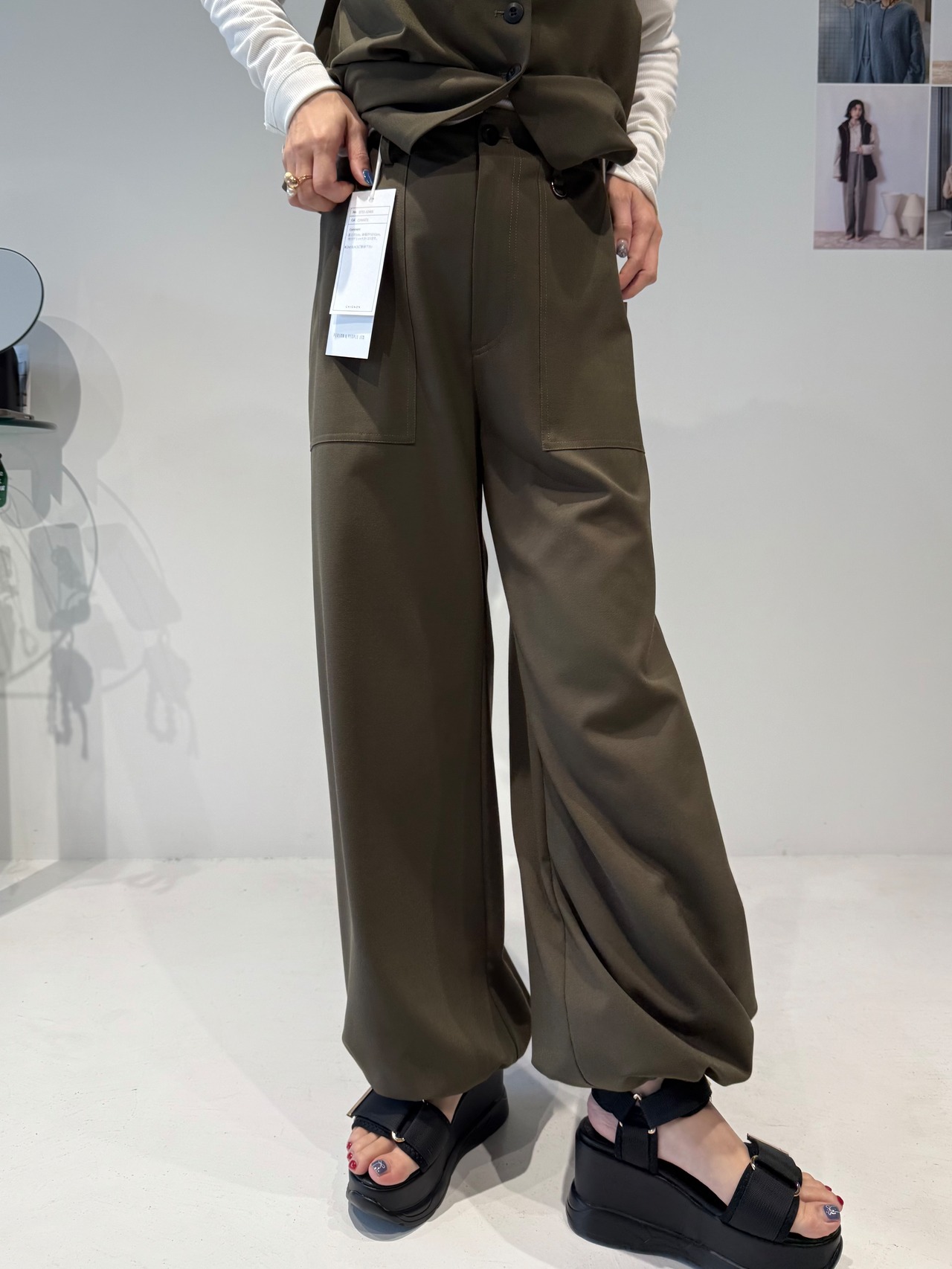 シニオン　CHIGNON　【 予約：10月上旬 】TRフレアワークパンツ