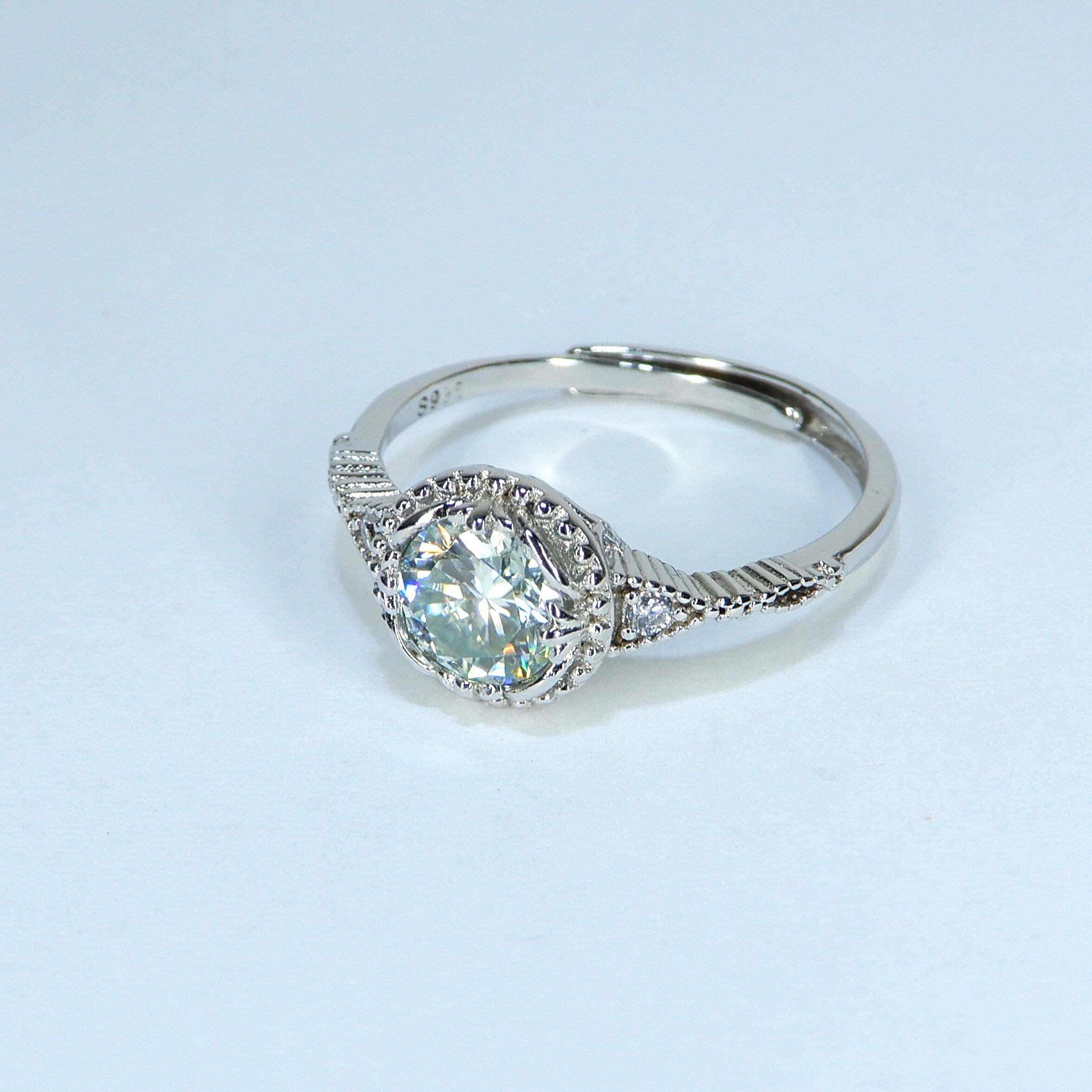 ♦︎モアサナイト♦︎WGカラー