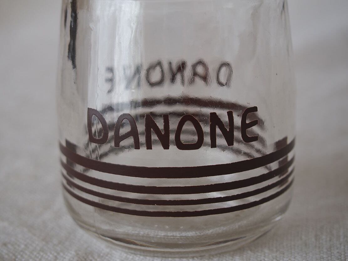 ダノン・ヨーグルトポット DANONE 1970年代 旧ロゴ ガラスポット