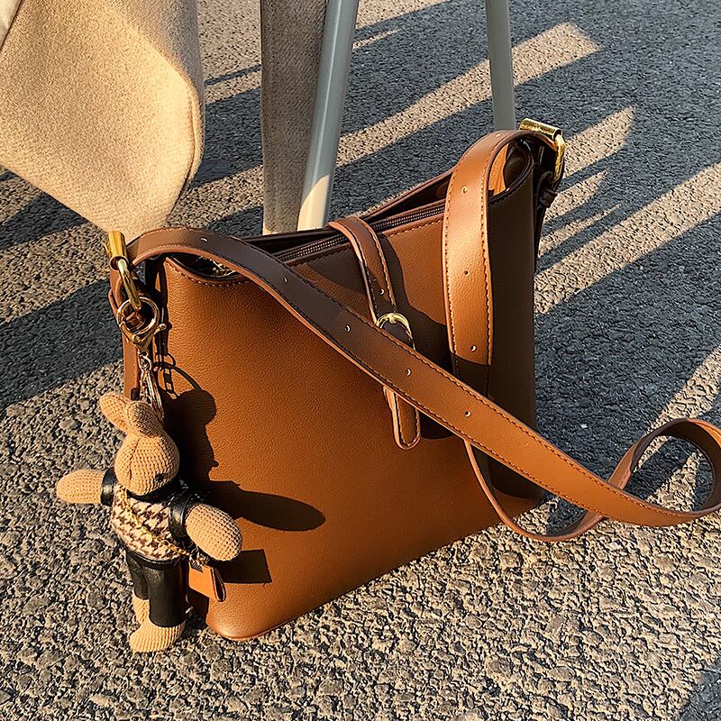 オータムウィンタースタイル 秋物 冬物 メッセンジャーバッグ Tiancai_Wing_Bag26953678416