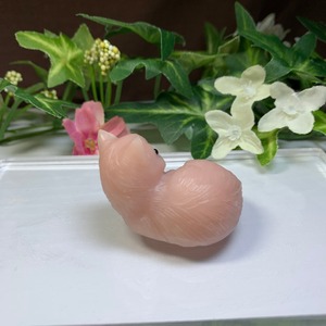 17.ピンクオパール猫・インテリア