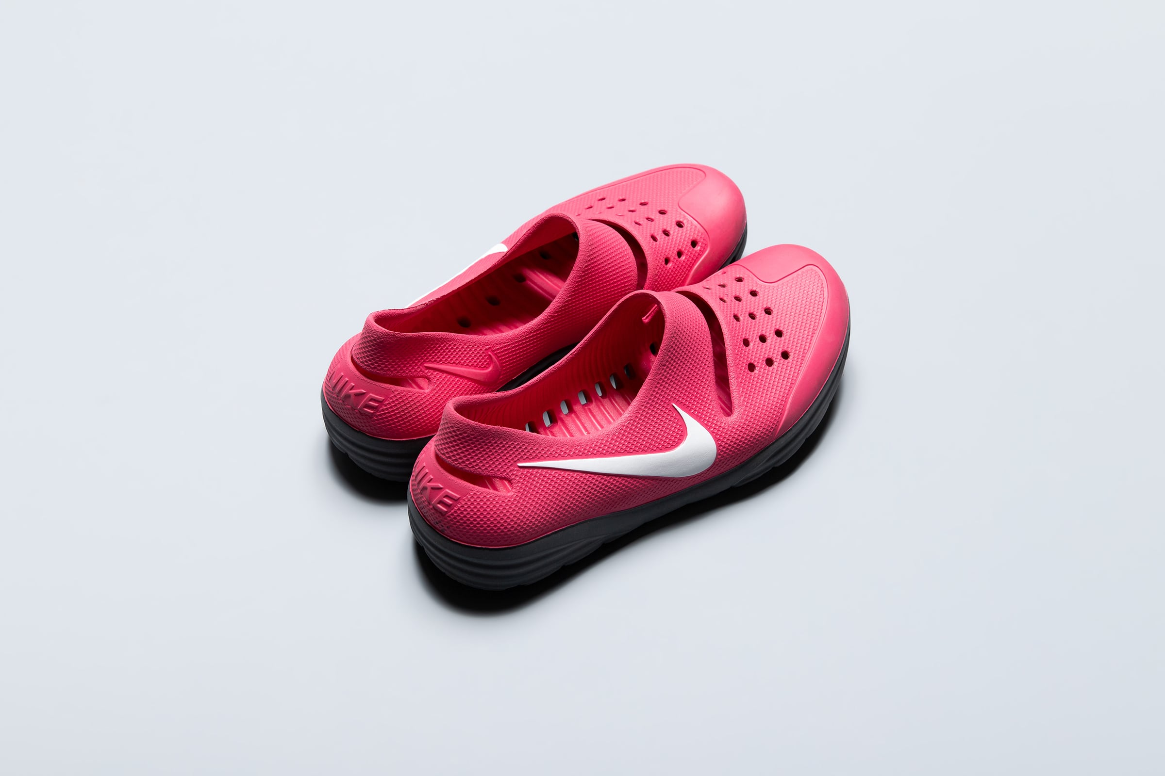NIKE SOLAR SOFT SANDAL