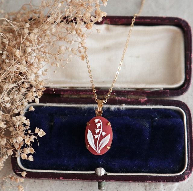 ヴィンテージ！秋色すずらんのカメオネックレス(テラコッタカラー)　金アレ対応