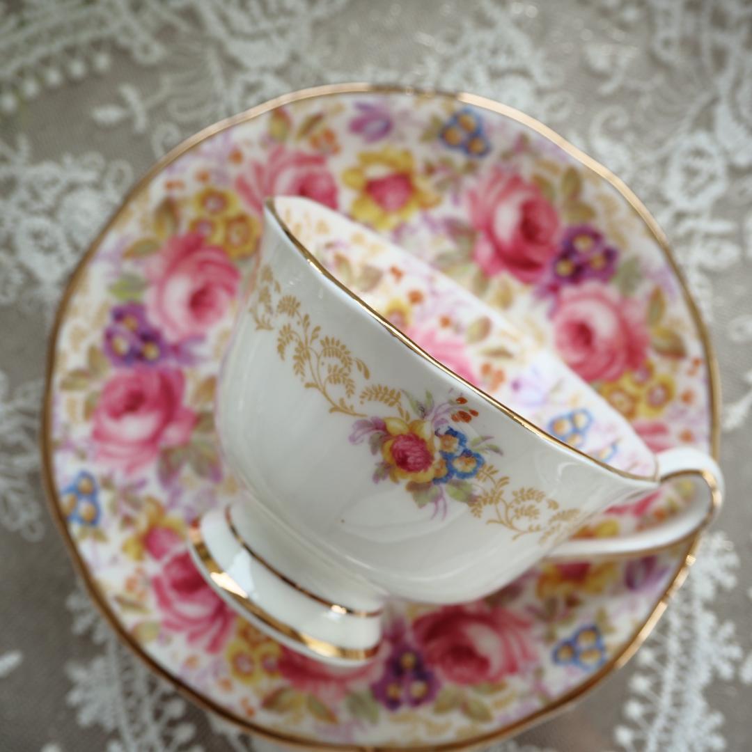   ロイヤルアルバート Serenaセレナ　ティーポット大 ロイヤルアルバート Serenaセレナ ティーポット大