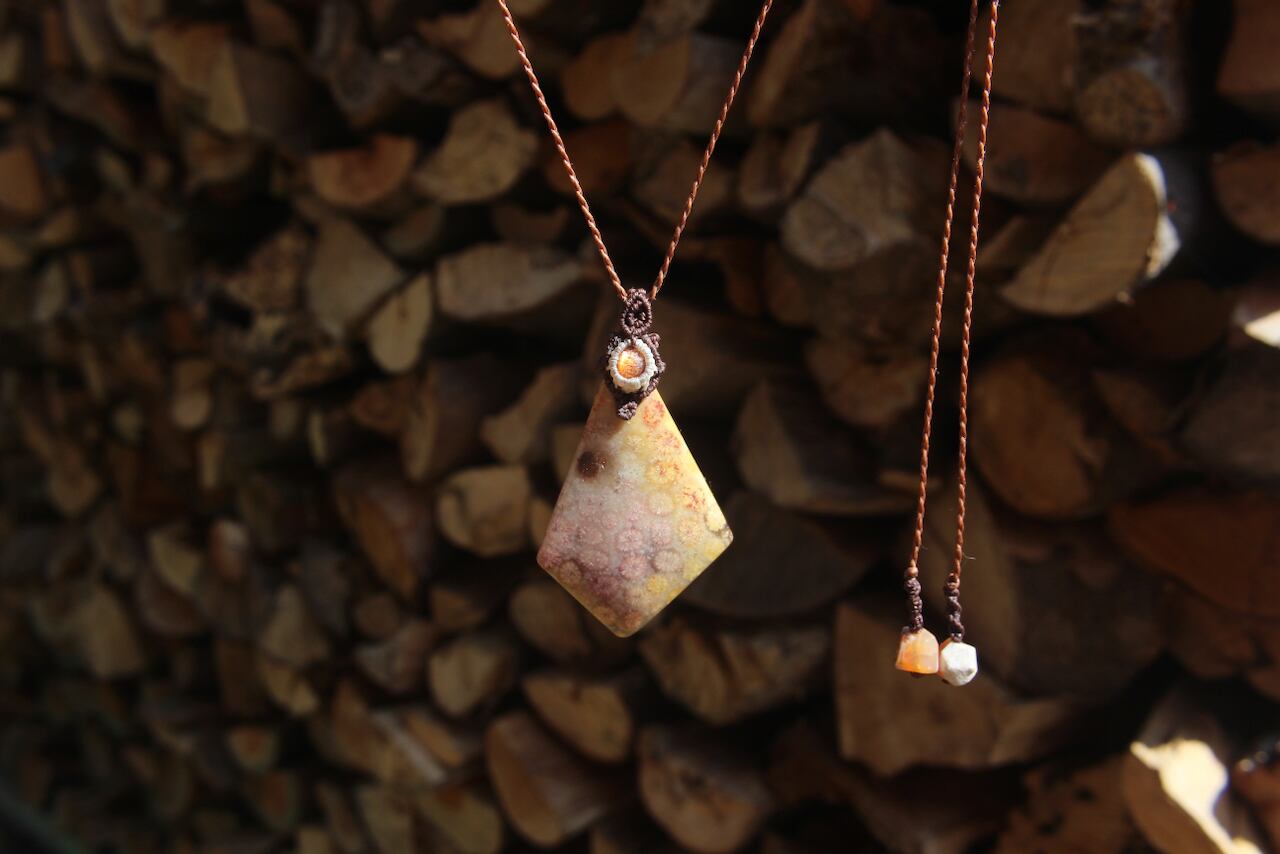 Fossil Coral & Sunstone micro macrame pendant