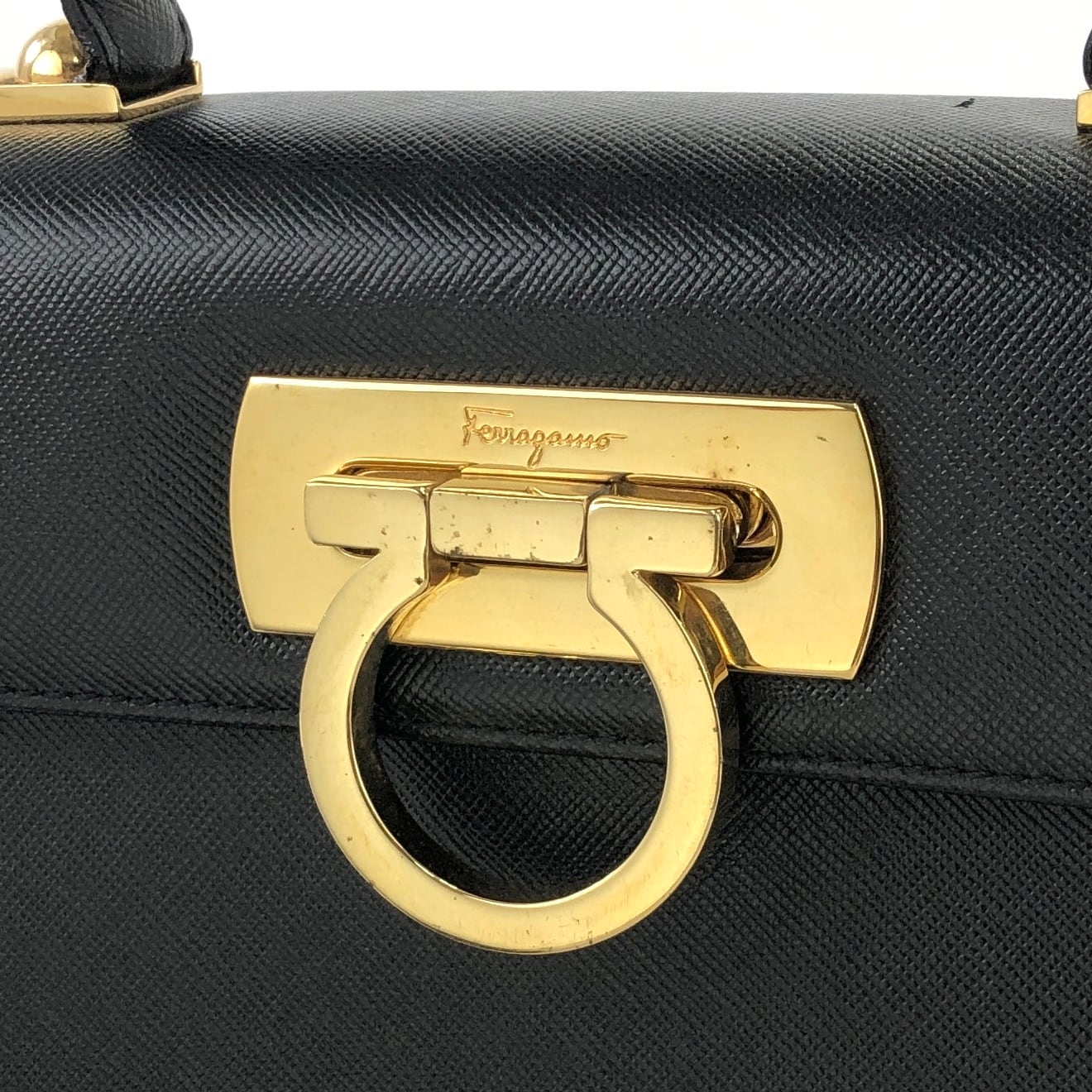 Salvatore Ferragamo フェラガモ ガンチーニ 型押しレザー 2way ミニ