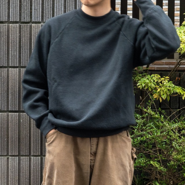 1990’s Fruit of the Loom raglan sweat