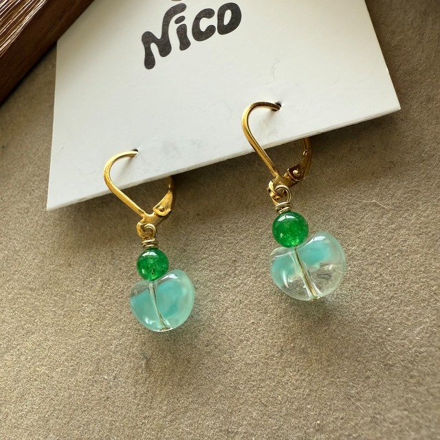 NC26100【ｻｰｼﾞｶﾙｽﾃﾝﾚｽ：ｺﾞｰﾙﾄﾞ】nicoピアス