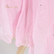 社交ダンス 衣装 スタンダード 上下セット ツーピース レッスンウェア パーティ衣装 U:NA ユーナ ピンク系 コサージュ 無地 ラインストーン 春色 ファスナー ストレッチ 二重スカート ふんわり コサージュ付き レディース ダンス用 ダンス衣装 講習用 発表会 おしゃれ おすすめ