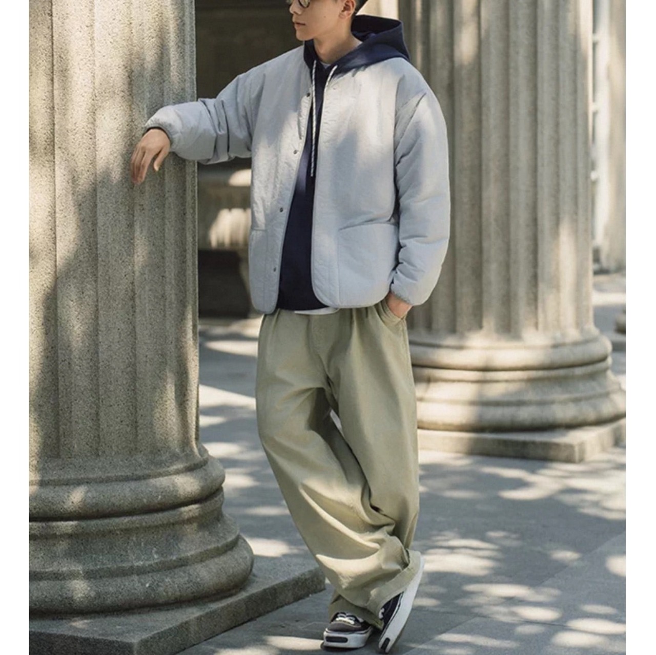 Tucked baggy chino pants 1527 - 11