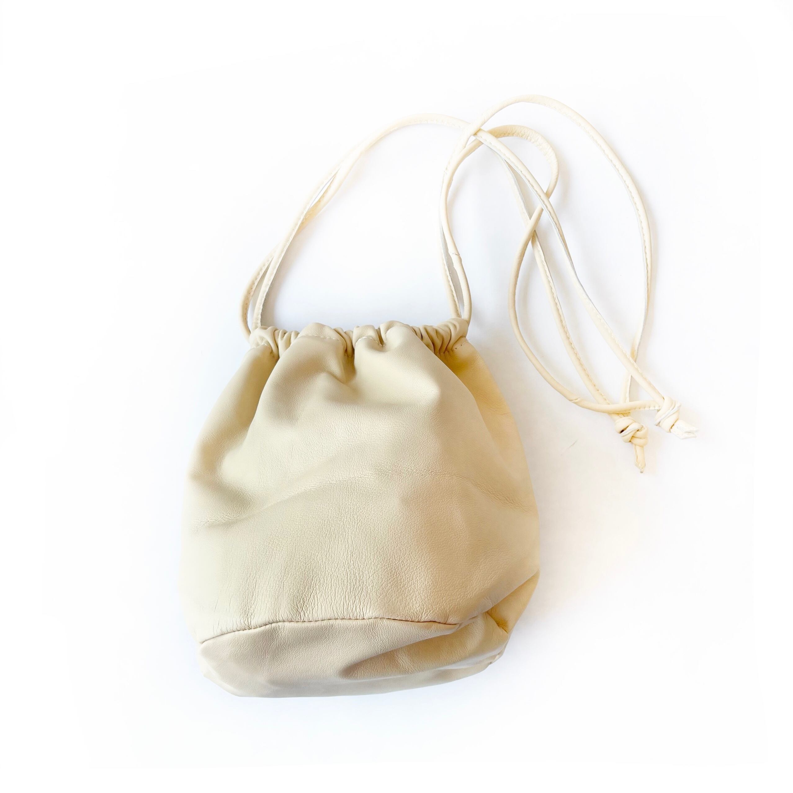 Meidyのディレクター本日限定価格 ayakawasaki mee bag cream ...