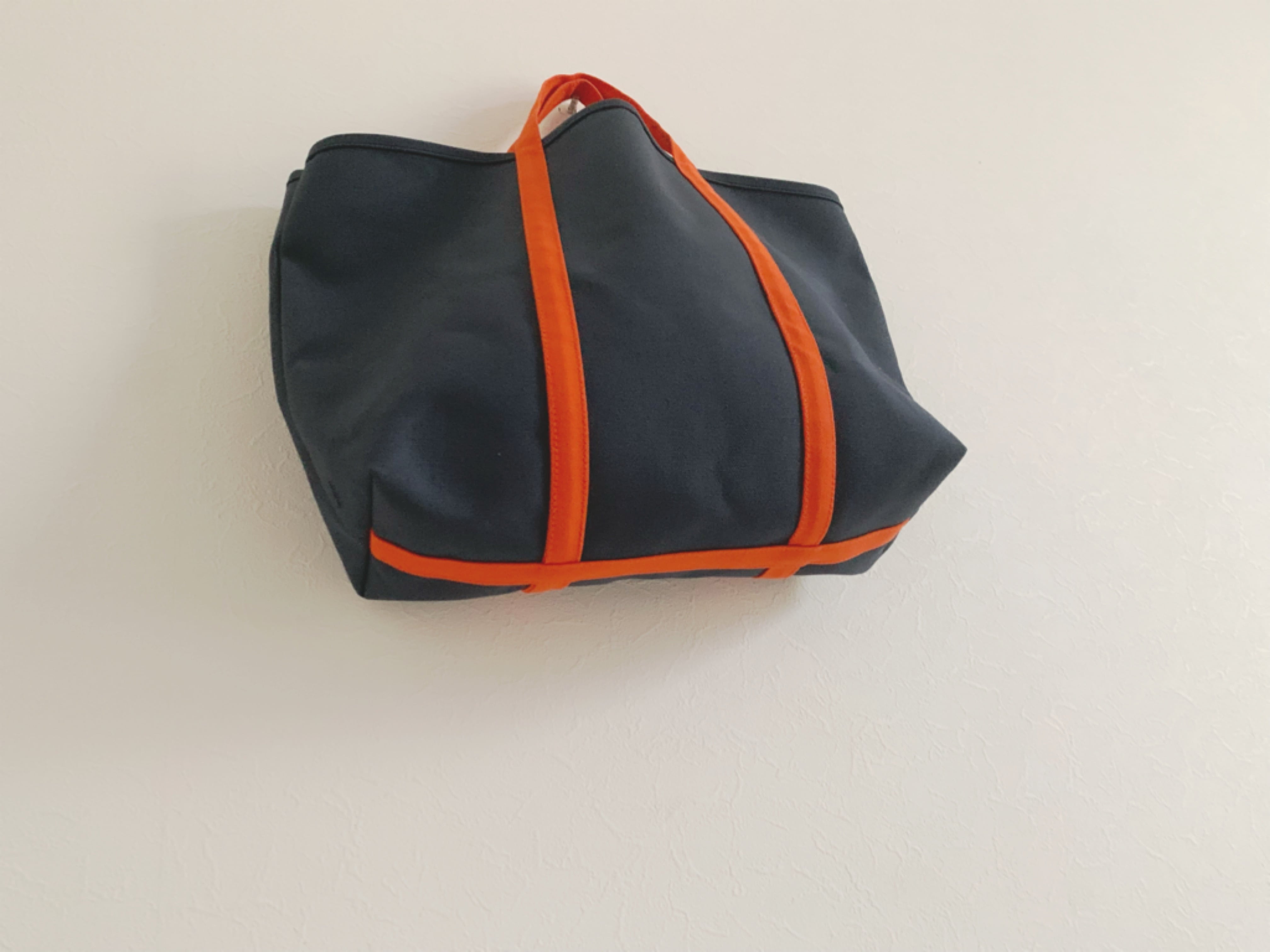 BASIC TOTE (M) くすみネイビー×オレンジ | BLUESTORES