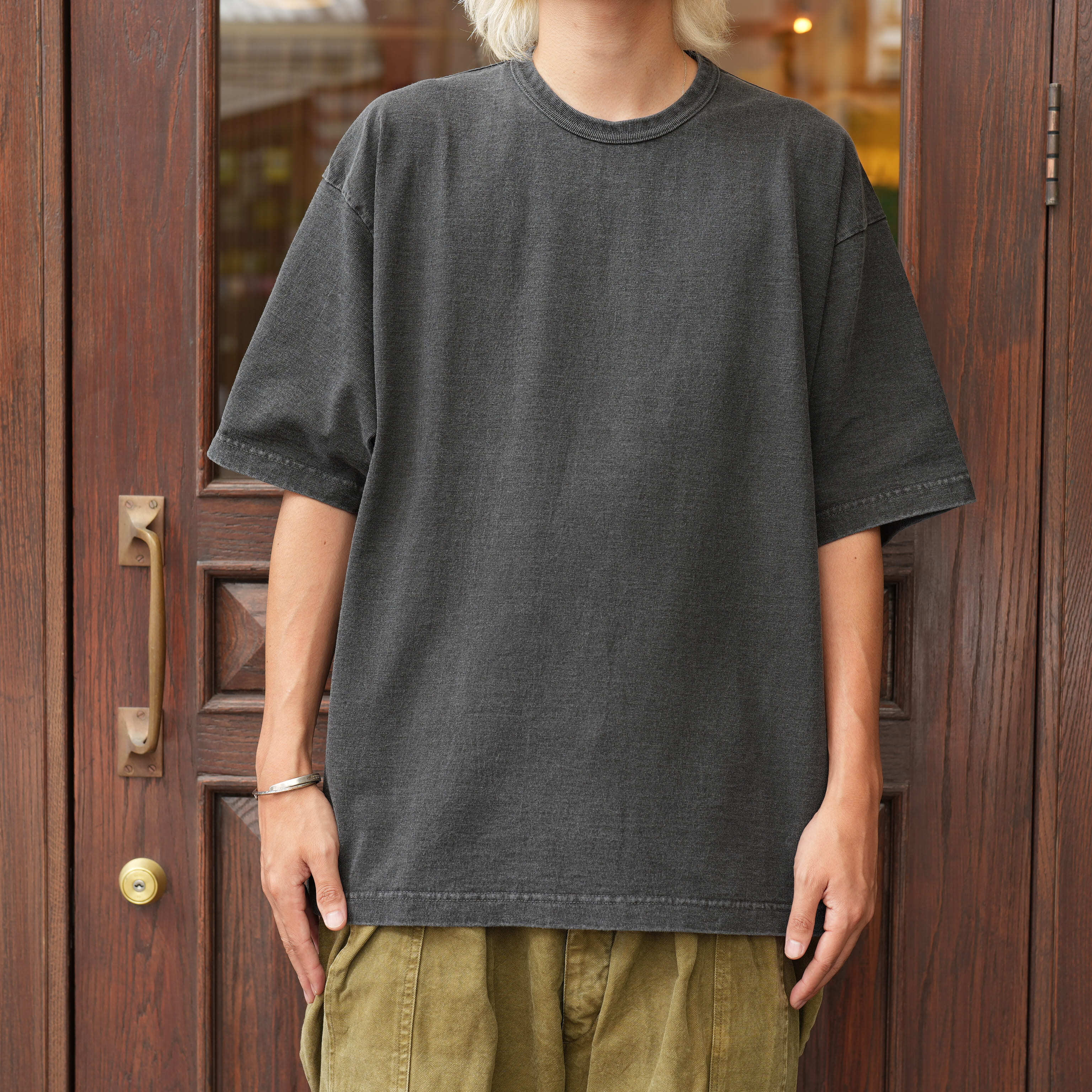 FOUNDOUR (ファウンダ) 26AW "COTTON BD FADE SHORT SLEEVE TEE" -BLACK-