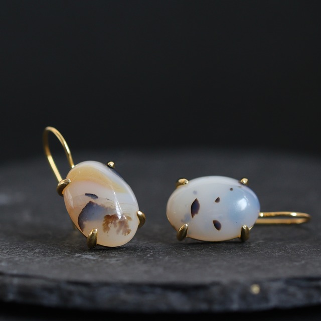 自然のアートピース｜一点もの｜モンタナアゲートのピアス｜シルバー925・18KGP｜金属アレルギー対応