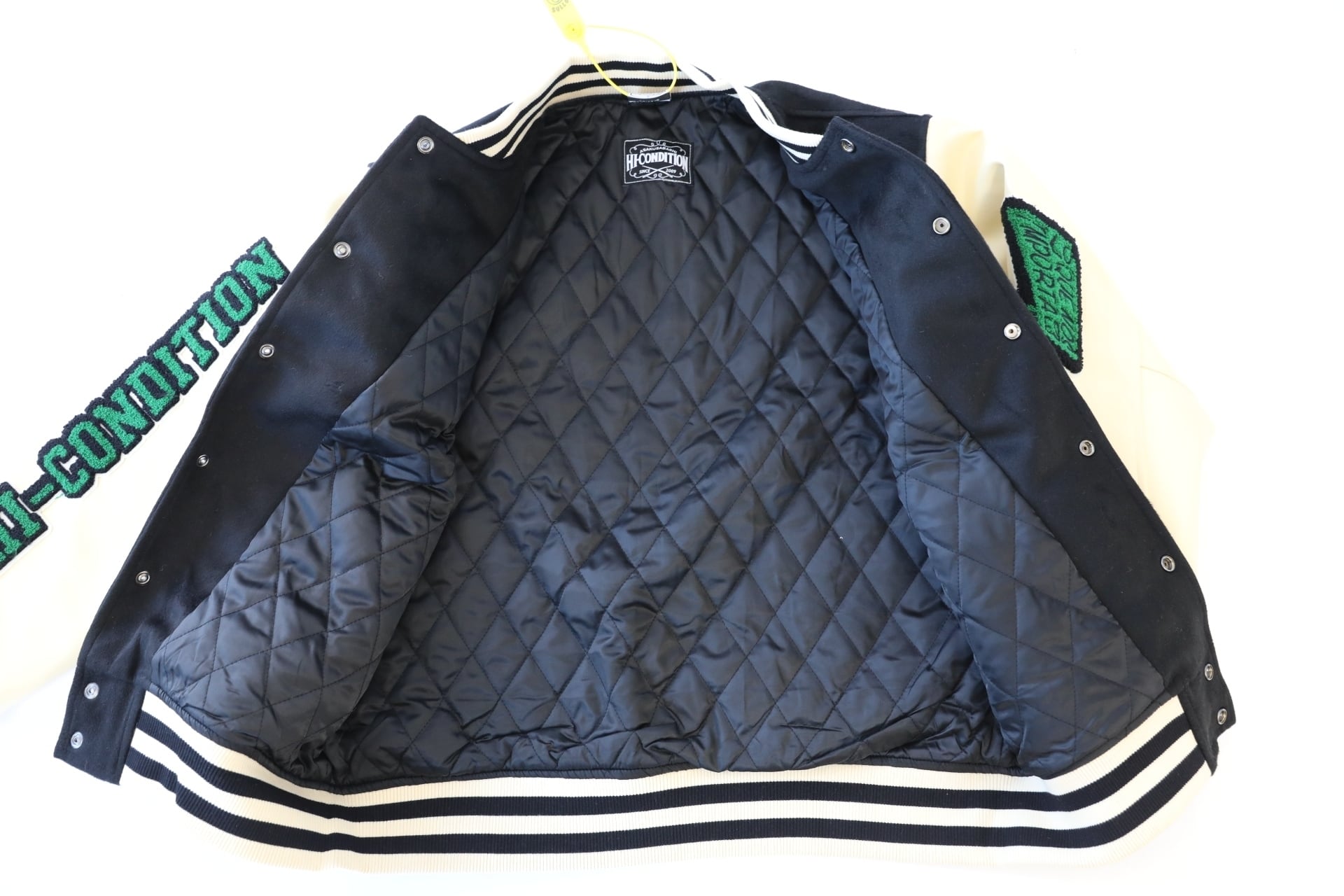 VARSITY JKT (全2カラー)1674201046 | sullo VARSITY JKT (全2カラー)1674201046 | sullo