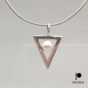 necklace-triangle