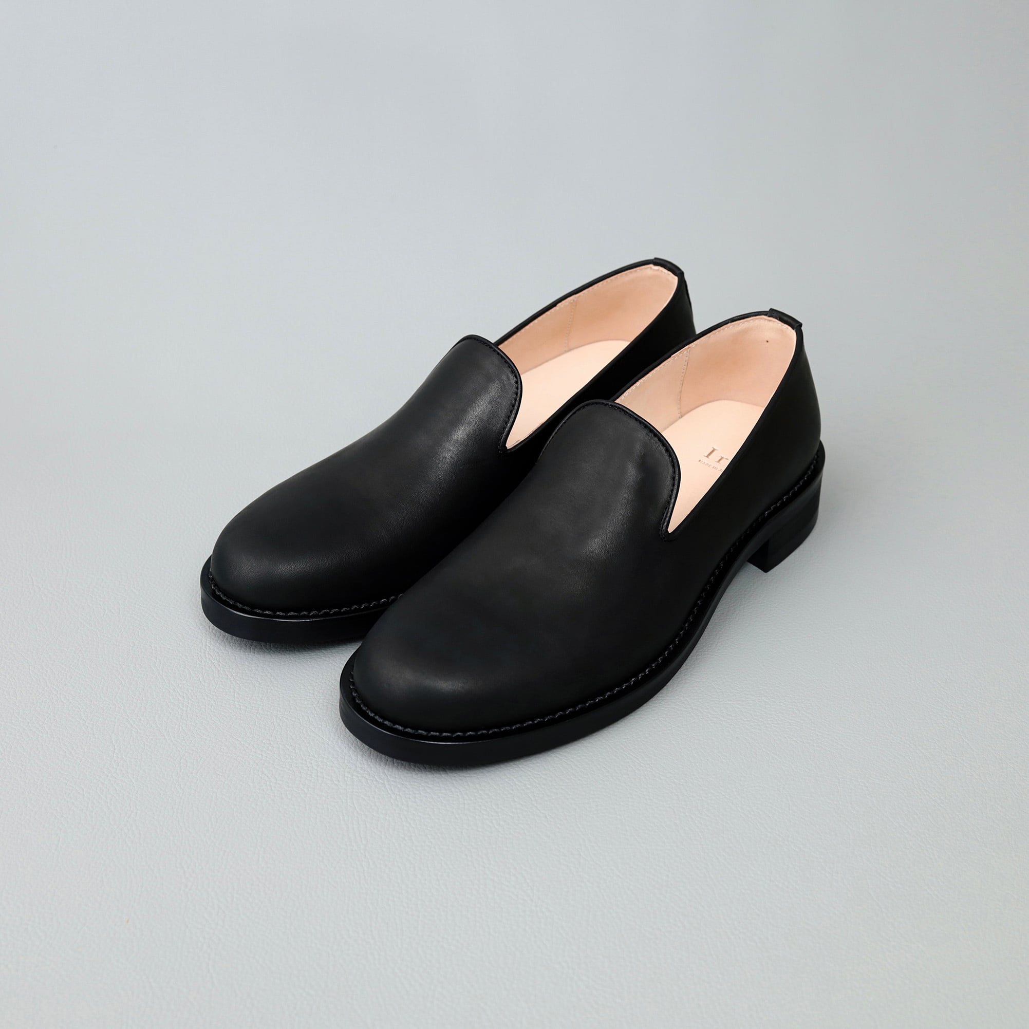 CLASSIC COIN LOAFER Suede / 即納 | Iru
