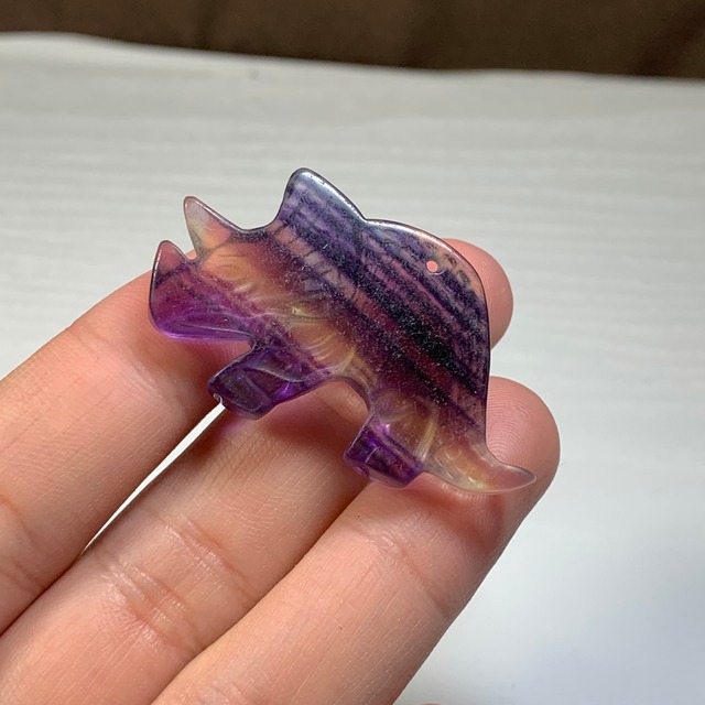 3.恐竜・トリケラトプス☆フローライトペンダントトップ