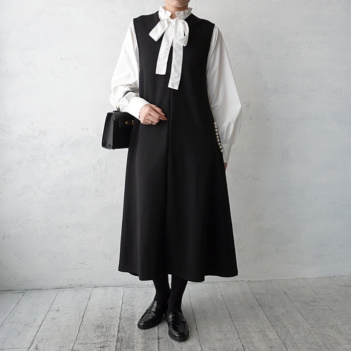 (ST)パール付キーネックフレアワンピース