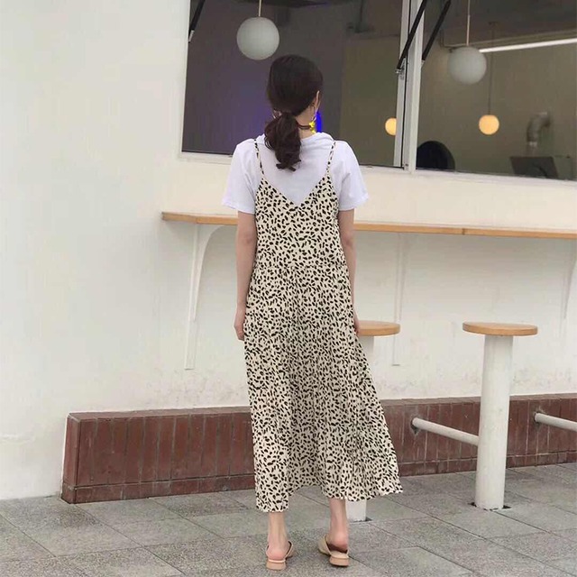 キャミワンピース ロングワンピース ミディアムワンピース 小花柄 ヒョウ柄 フレア ふんわり ゆったり マタニティー お出かけ 普段遣い 重ね着 アジャスター付 春 夏 秋 レディース 女性 つらら商店 キャミワンピース ロングワンピース ミディアムワンピース 小花柄 ヒョウ柄 フレア ふんわり ゆったり マタニティー お出かけ 普段遣い 重ね着 アジャスター付 春 夏 秋 レディース 女性 つらら商店