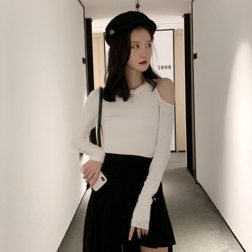 オータム薄手レッドストラップレススリムシャツ ショートTシャツ トップス ロング 秋物 ハンチェンe63465522814