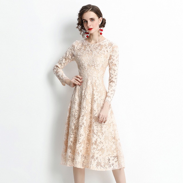 送料無料 D704 クラシカル レース 長袖 フレア ワンピース ミルキーホワイト レースワンピース 長袖 インポート パーティードレス ホワイトワンピース 白ワンピース 白ドレス メール便 パーティーワンピ お呼ばれワンピース ひざ丈 おしゃれ 結婚式 袖あり