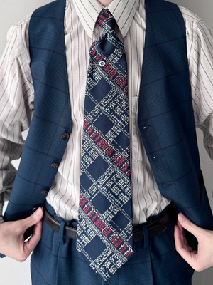 vintage pattern necktie / navy × red × blue