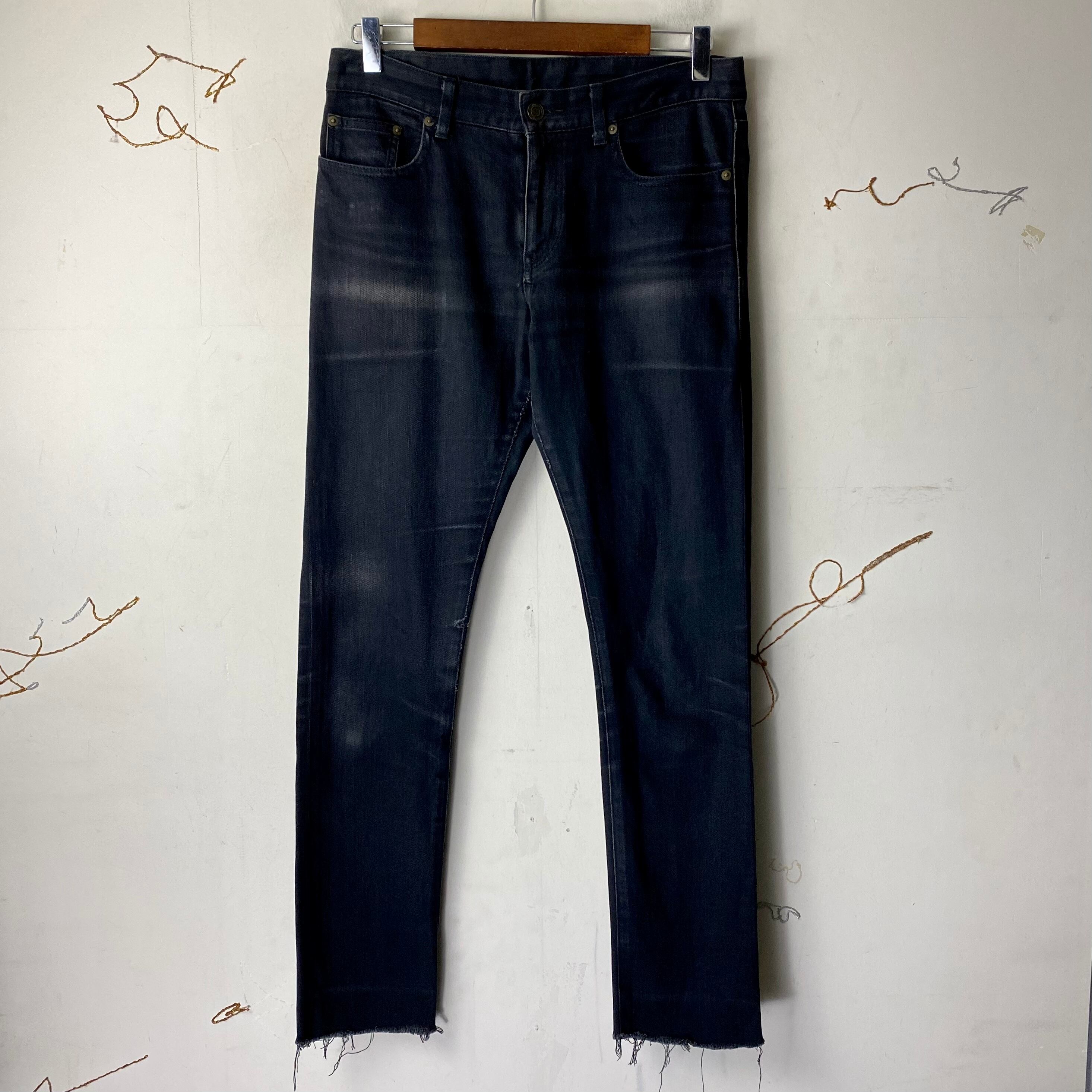 SAINT LAURENT PARIS black denim skinny pants designed by Hedi  