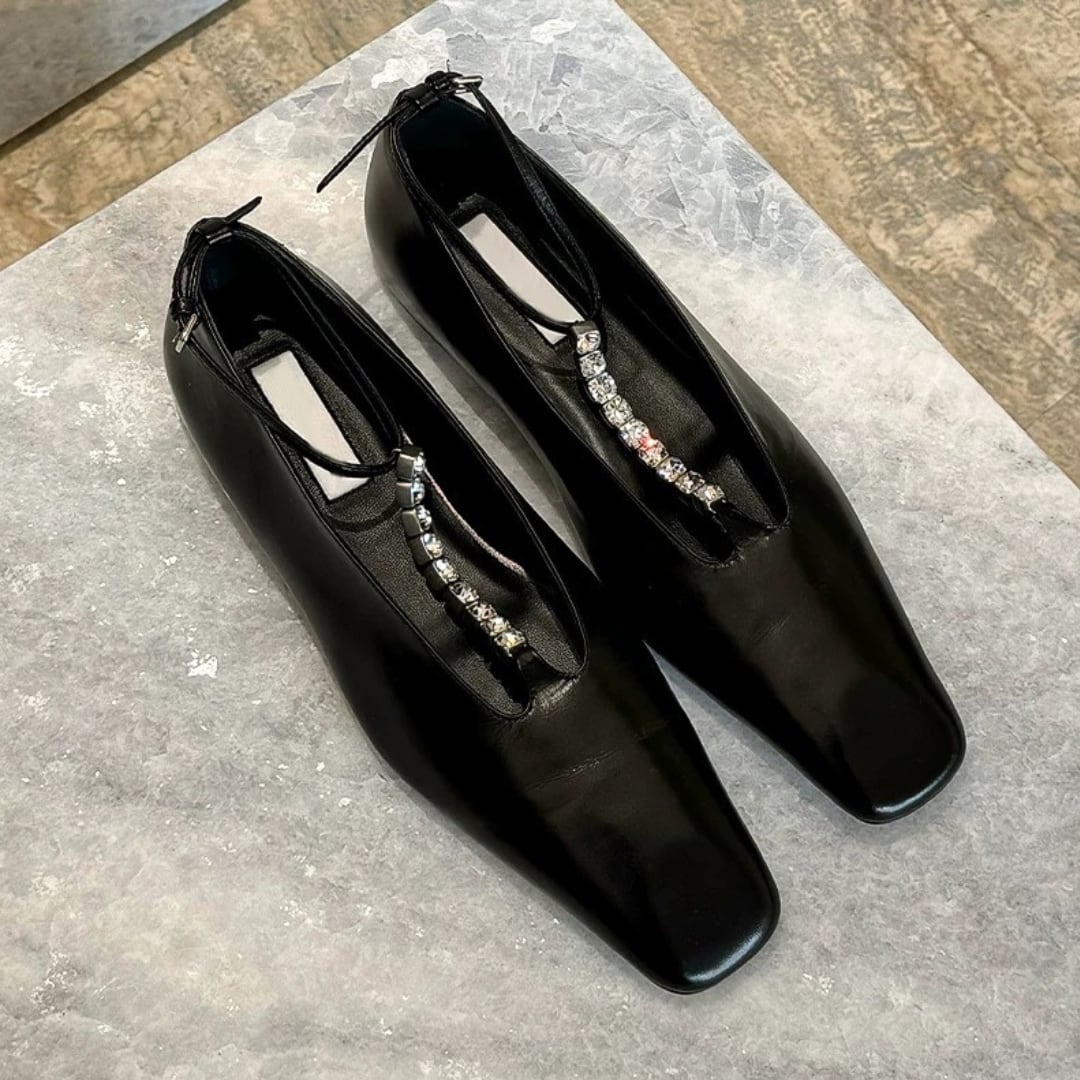 ビジュー ストラップ フラット パンプス 3412571