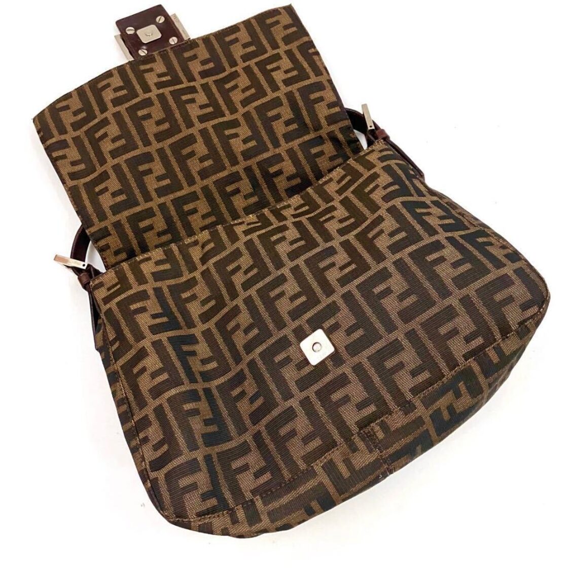 極美品】FENDI 2225 ズッカ柄 マンマバケット ショルダーバッグ | Pay ID