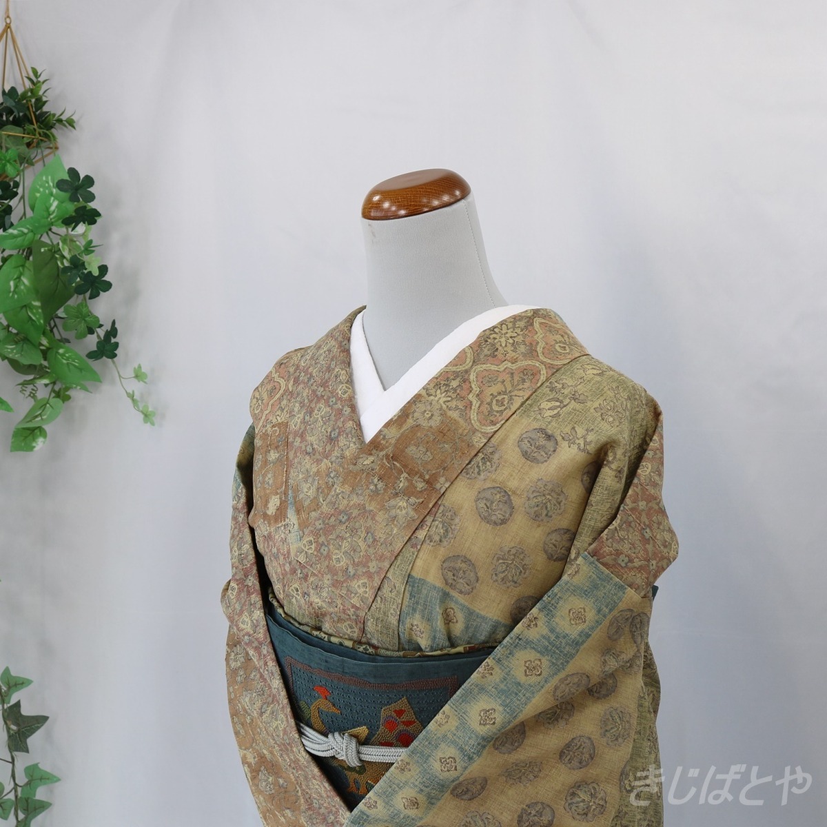 正絹紬やさしいイエロー系顔色アップ幾何学模様袷