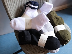 UNIVERSAL PRODUCTS."3P SOCKS"