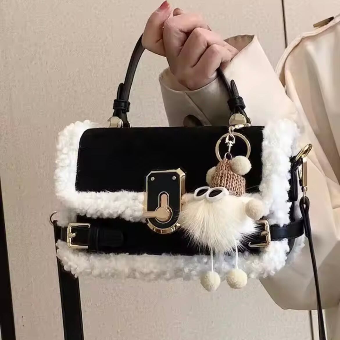 mouton square mini bag