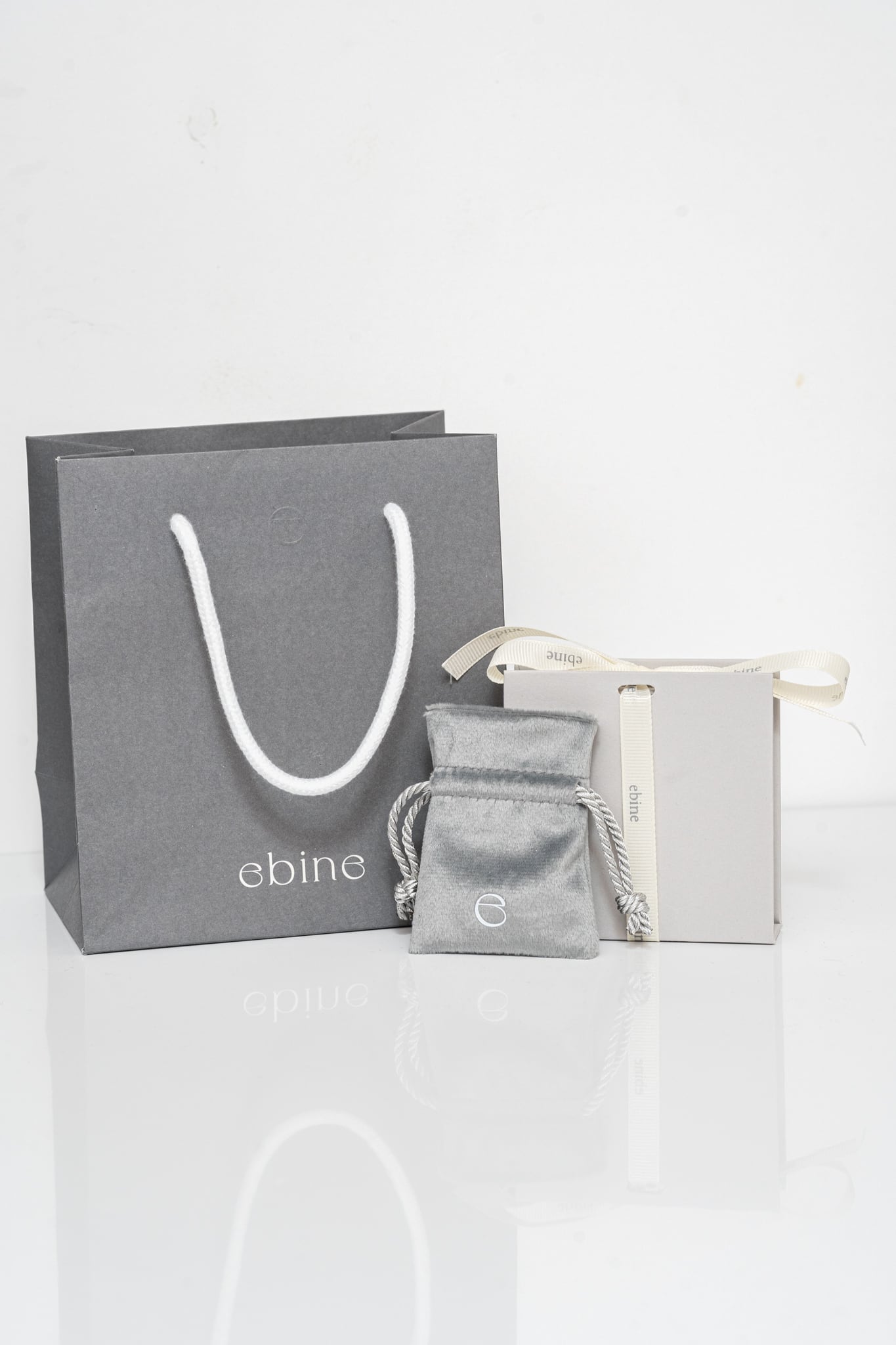 Giftbox & Shopper | ebine(エビネ)|金属アレルギー対応アクセサリー