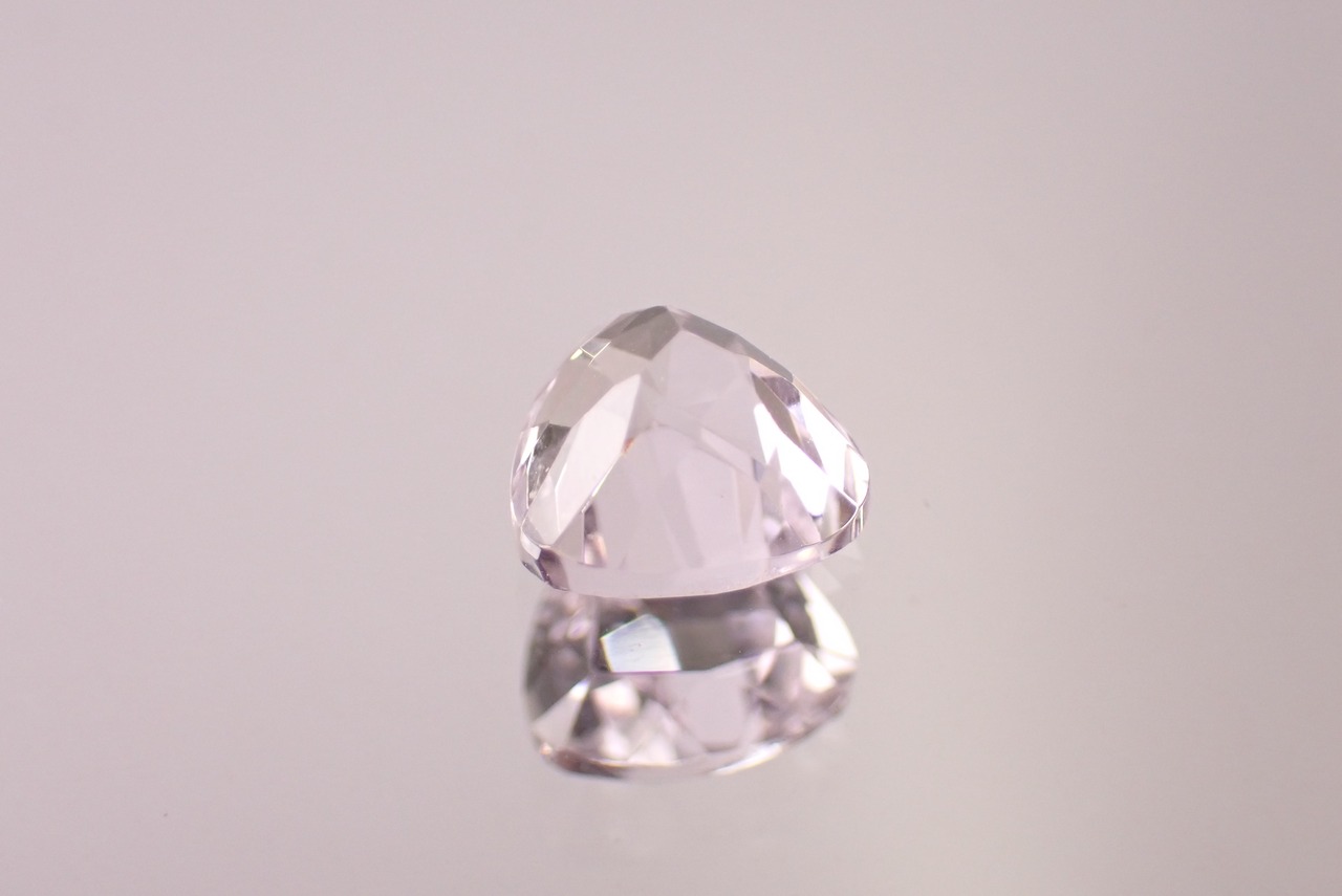 クンツァイト　1.63ct　[D3-199]