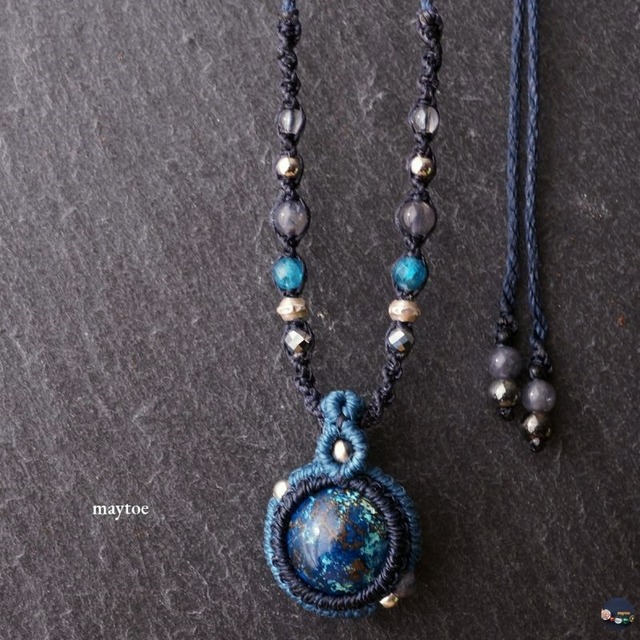 地球みたいなクリソコラのマクラメネックレス - Planet Earth -<情緒安定・表現力の向上>