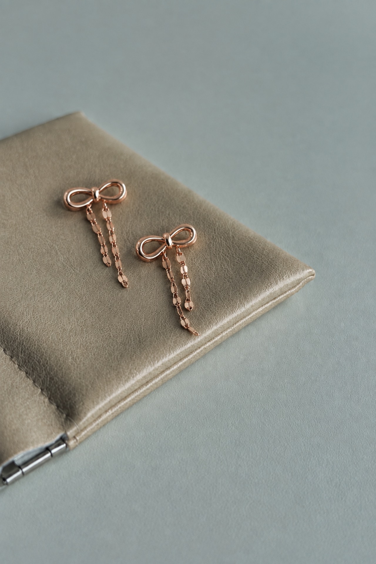 Ribbon Chain