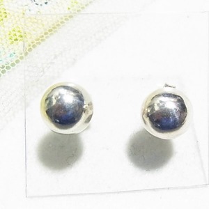 シルバー925製、ボール形のスタッドピアス  アクセサリーのセール通販　11065S