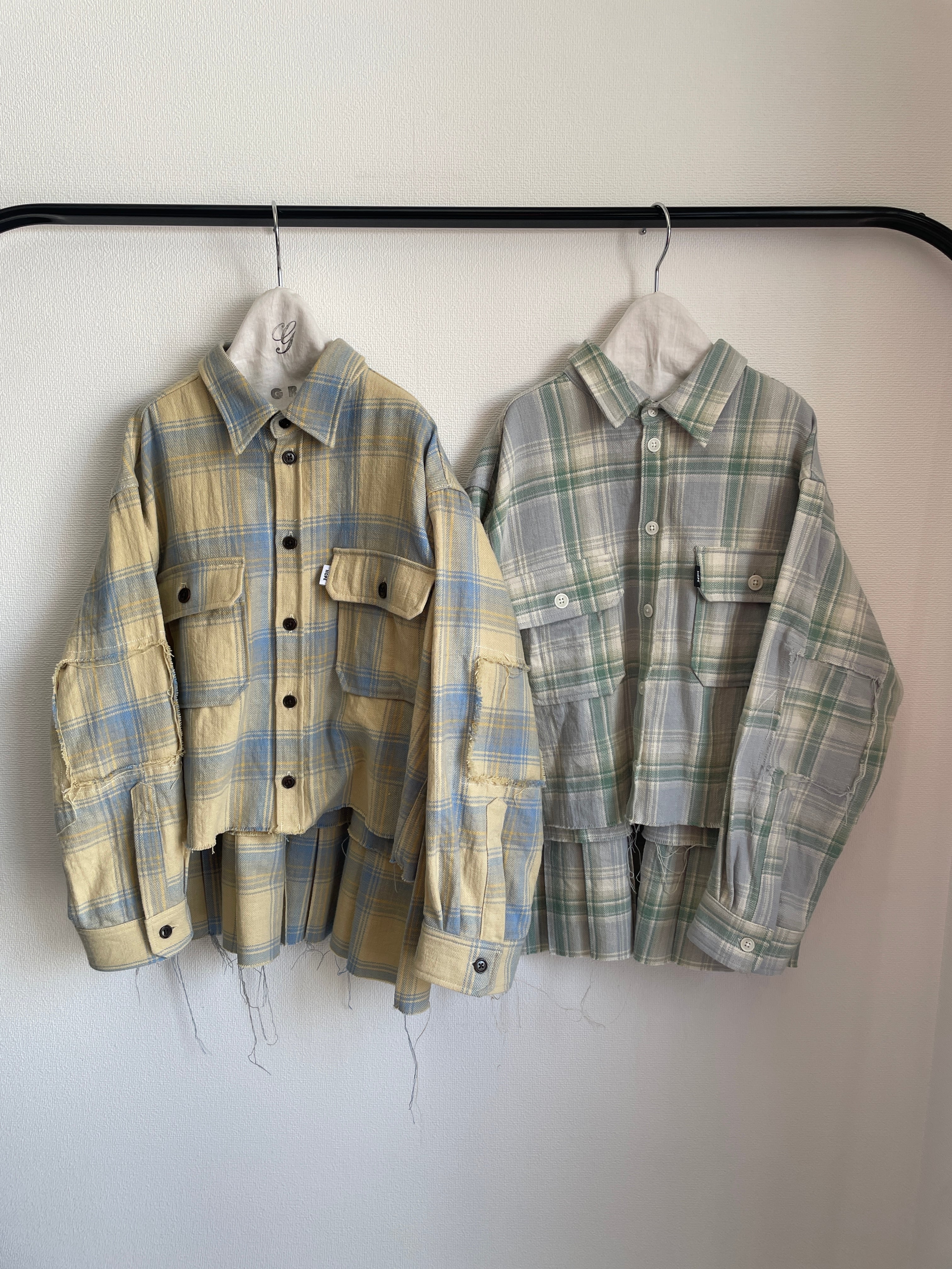TOPS | GRIS