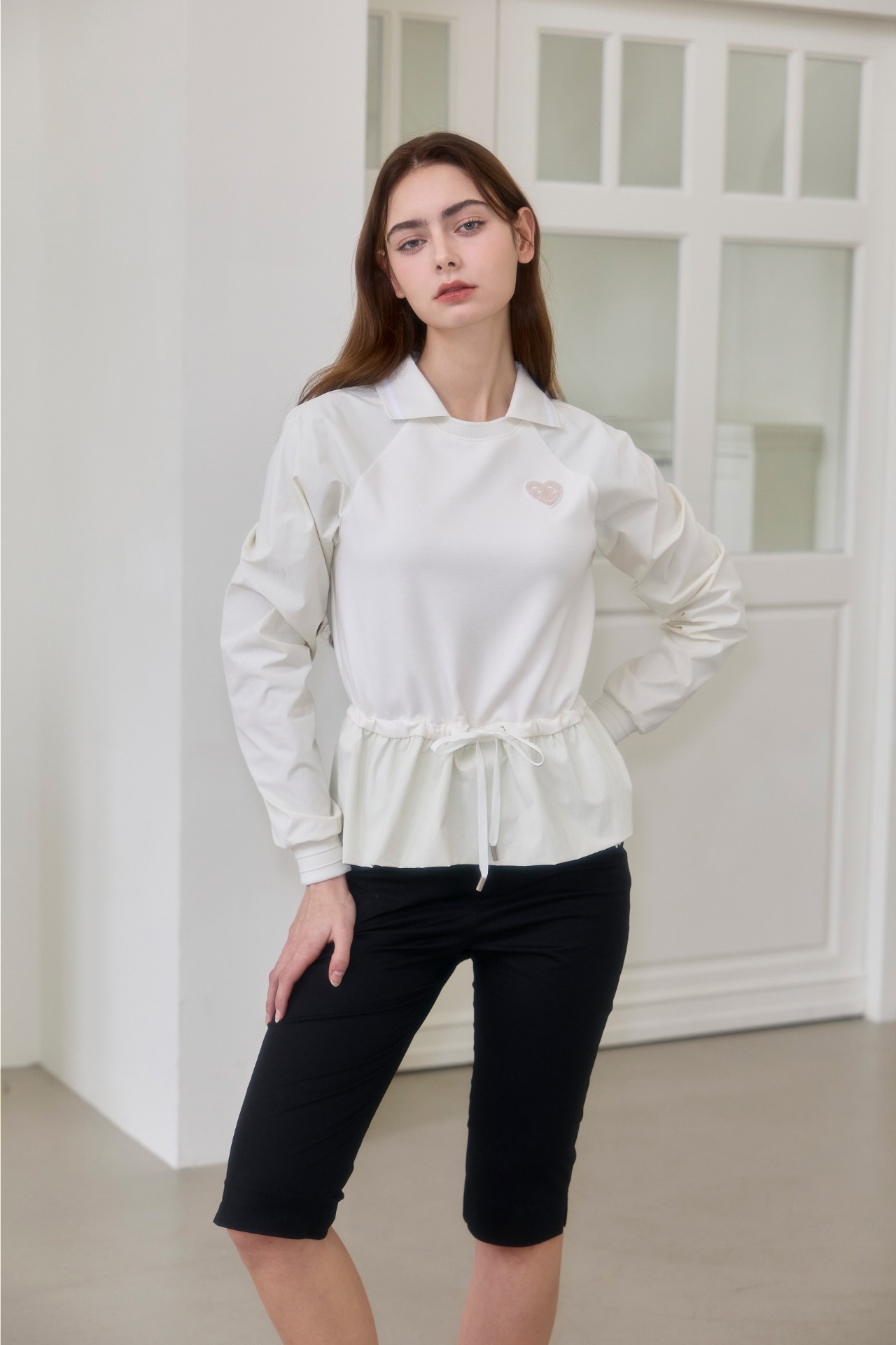 GOXO ゴーエックスオー スマイルハートカラーフレアマンツーマン クリーム