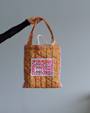 Block quilt tote. [GRN＆ORG]