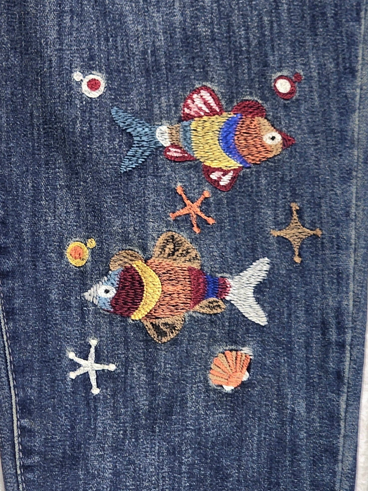 魚刺繍のデニムパンツ | ワンダフル商会